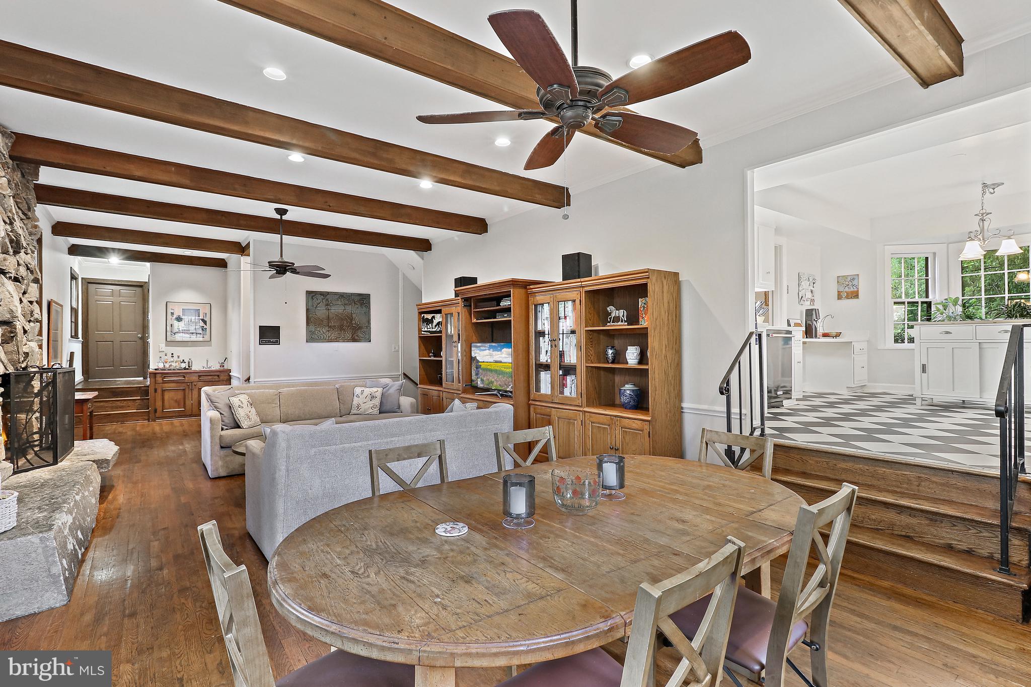 CHAIN BRIDGE WOODS - Residential