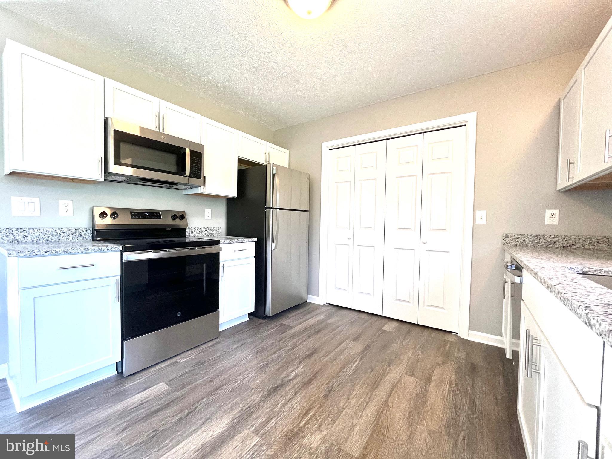 OPEQUON MEADOWS - Residential