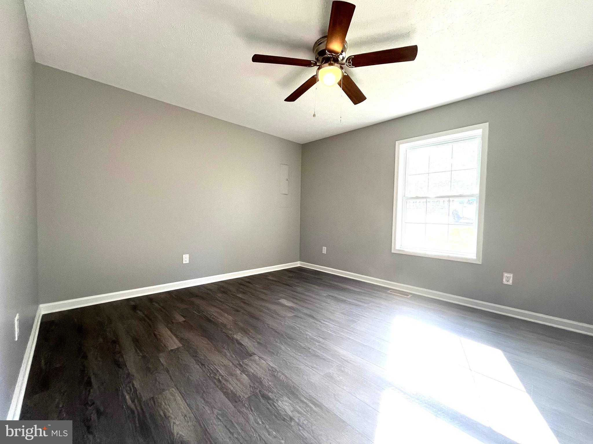 OPEQUON MEADOWS - Residential