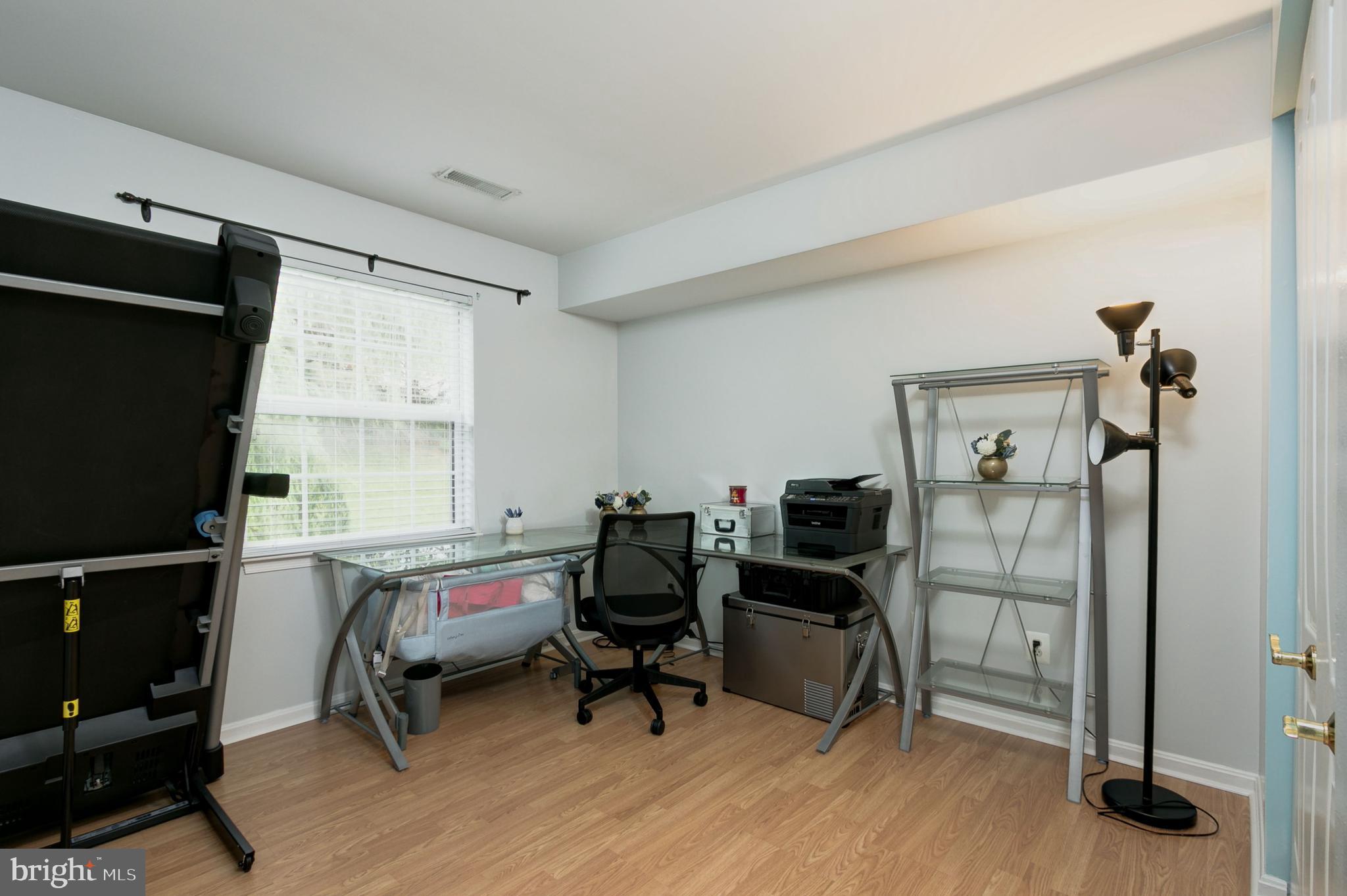 MONTGOMERY RUN - Residential