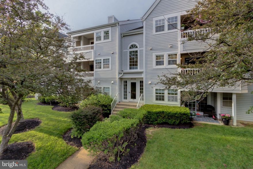 Wonderfully appointment light filled 3 bedroom condo with deck overlooking gorgeous serene field & forest. Privacy plus.  Recent HVAC installed.  New tile floor in Kitchen & Livingroom, flooting wood tile laminate in rest of unit.  Huge Master Bedroom with walk-in closet.