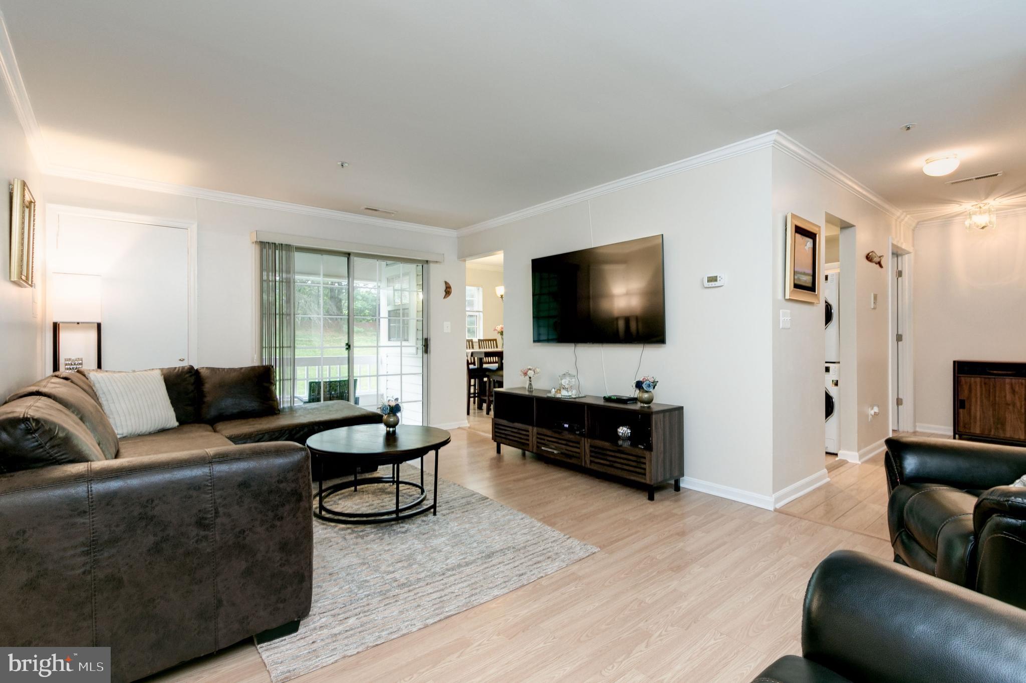 MONTGOMERY RUN - Residential