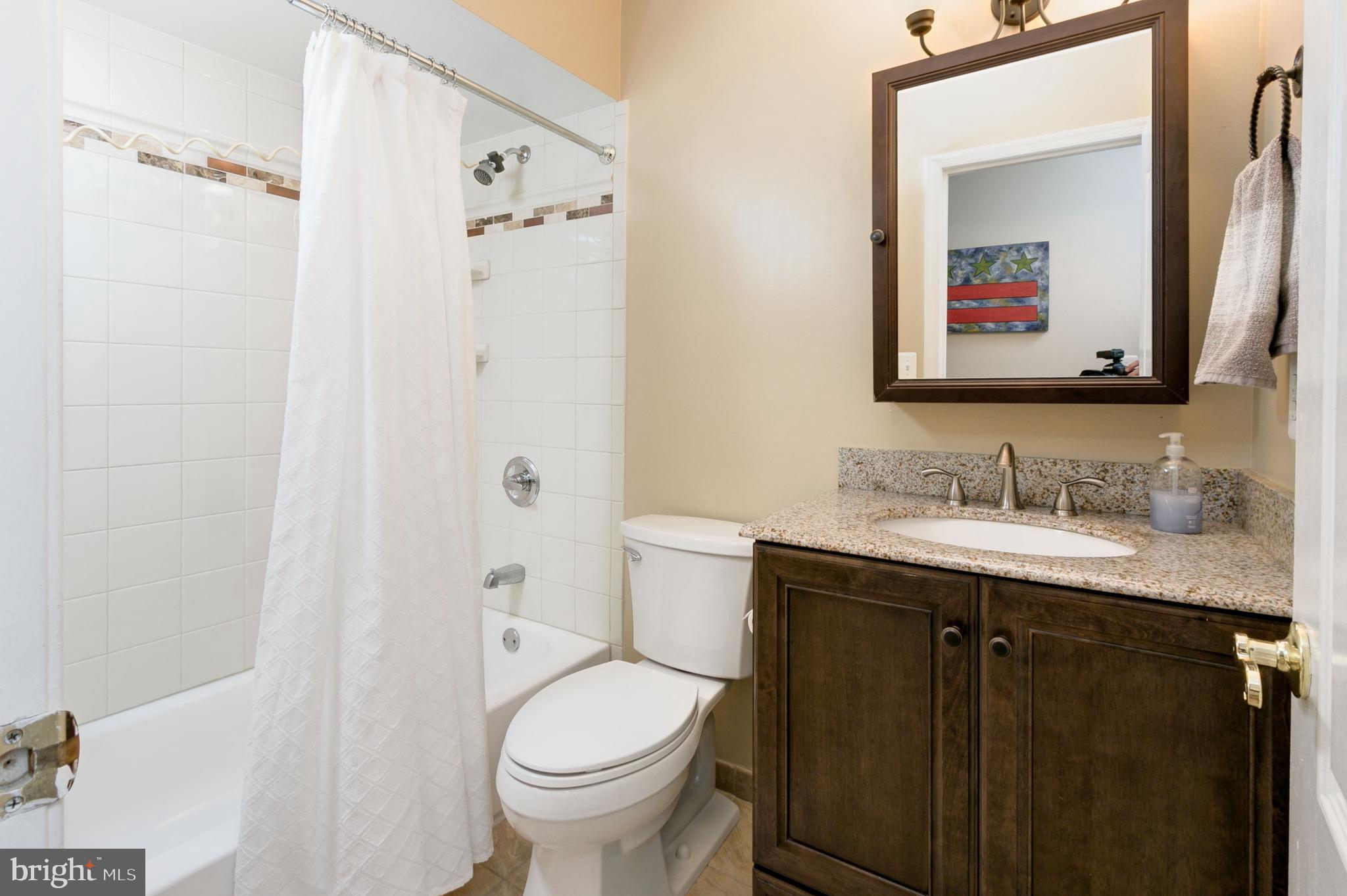 MONTGOMERY RUN - Residential