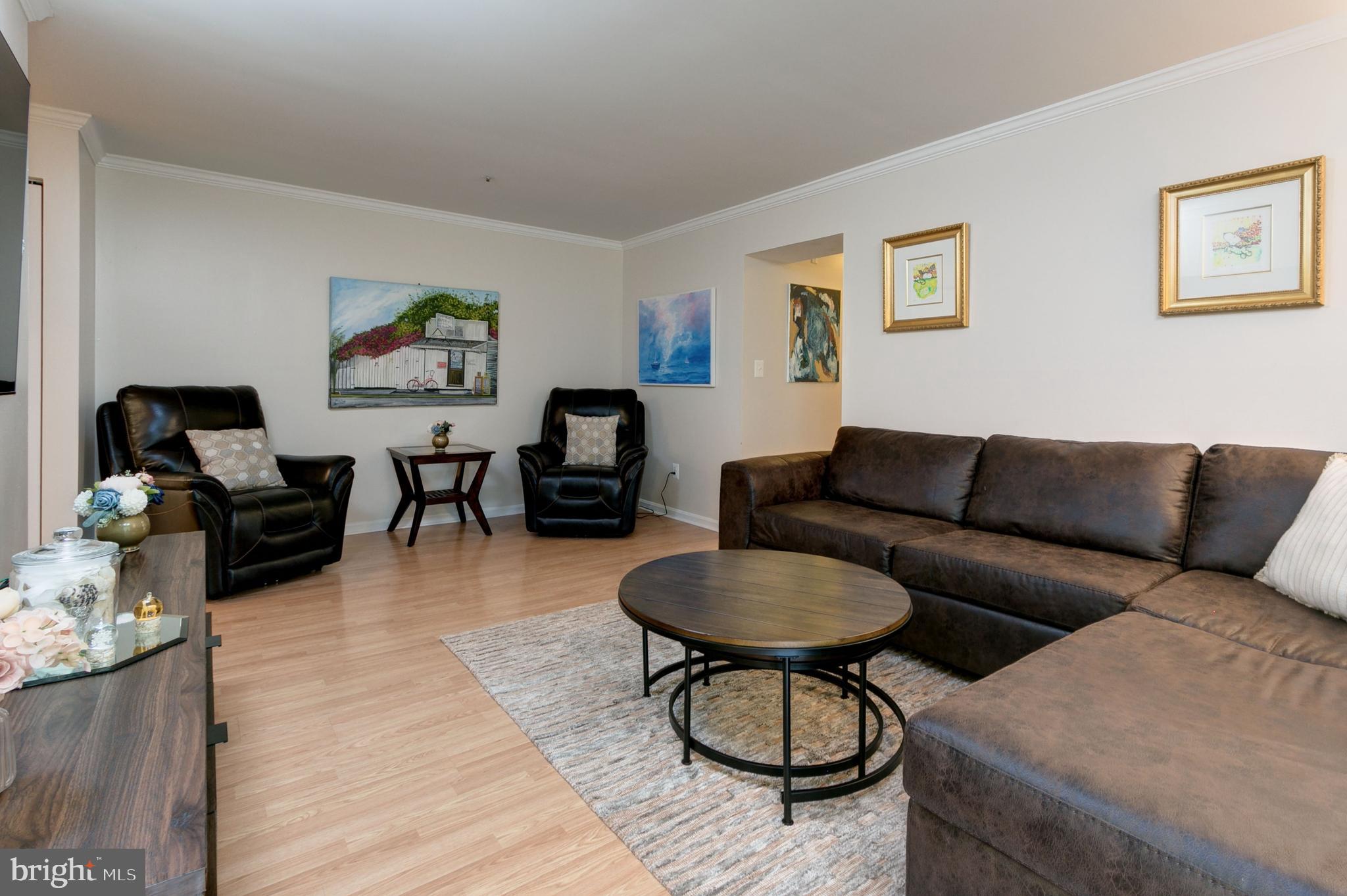 MONTGOMERY RUN - Residential