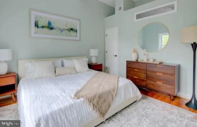 CAPITOL HILL - Residential Lease