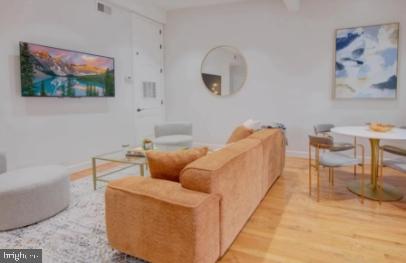 CAPITOL HILL - Residential Lease