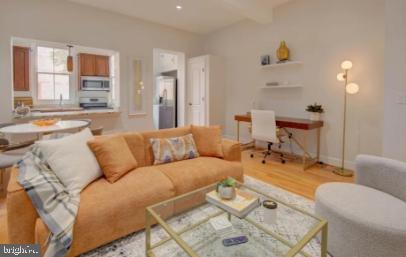 CAPITOL HILL - Residential Lease