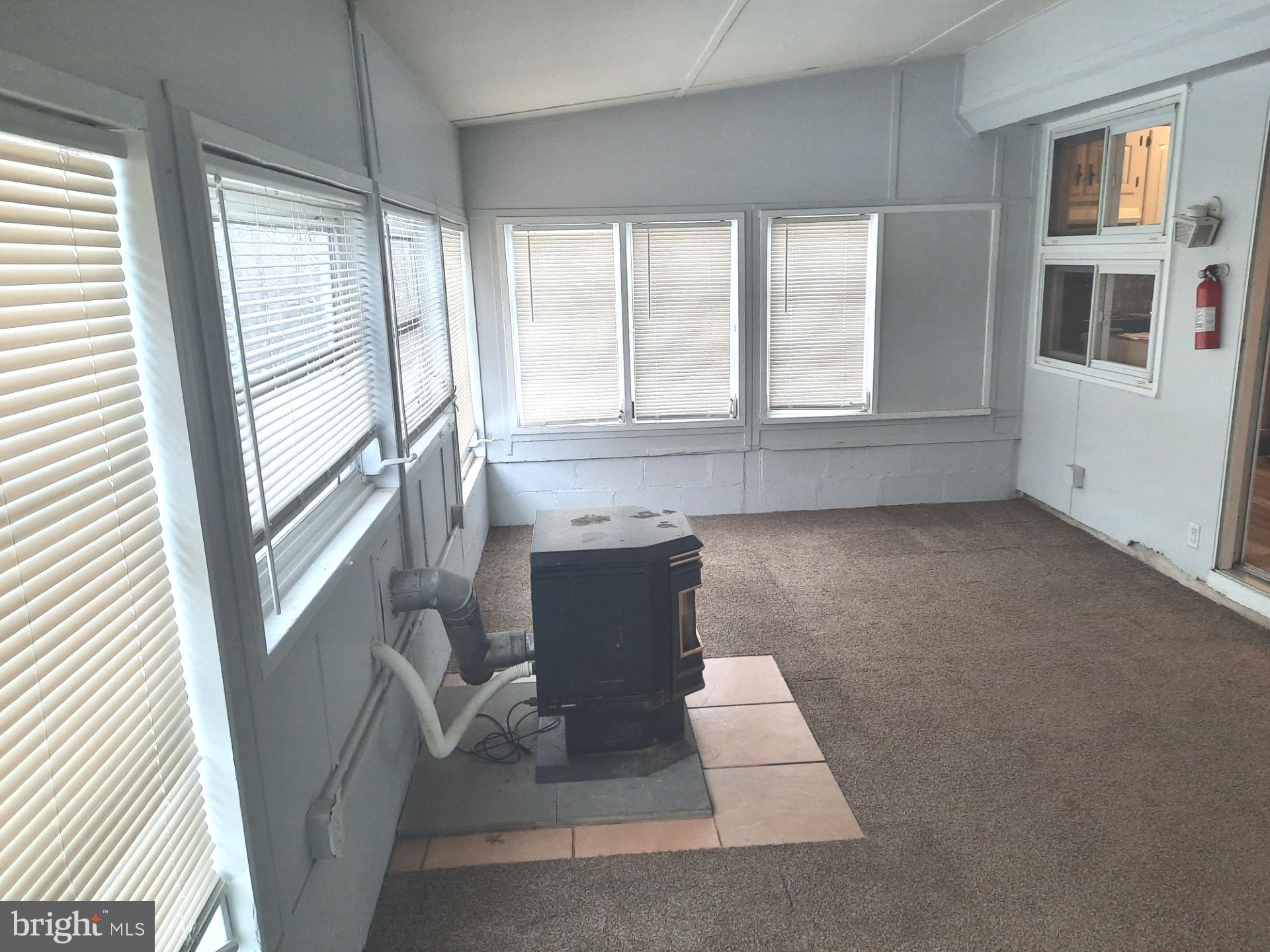 VERMILION HILL - Residential