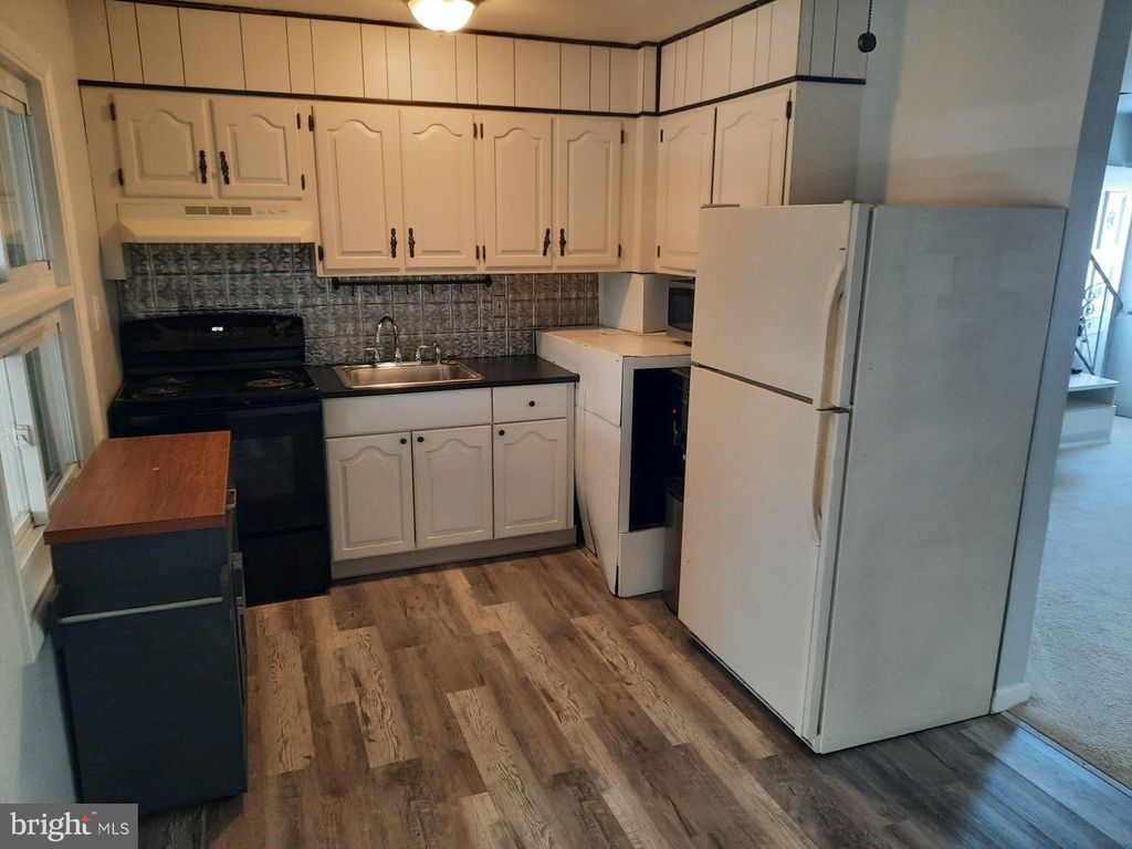 Photo of 35 Viking Lane, LEVITTOWN, PA 19054 (MLS # PABU2112652)