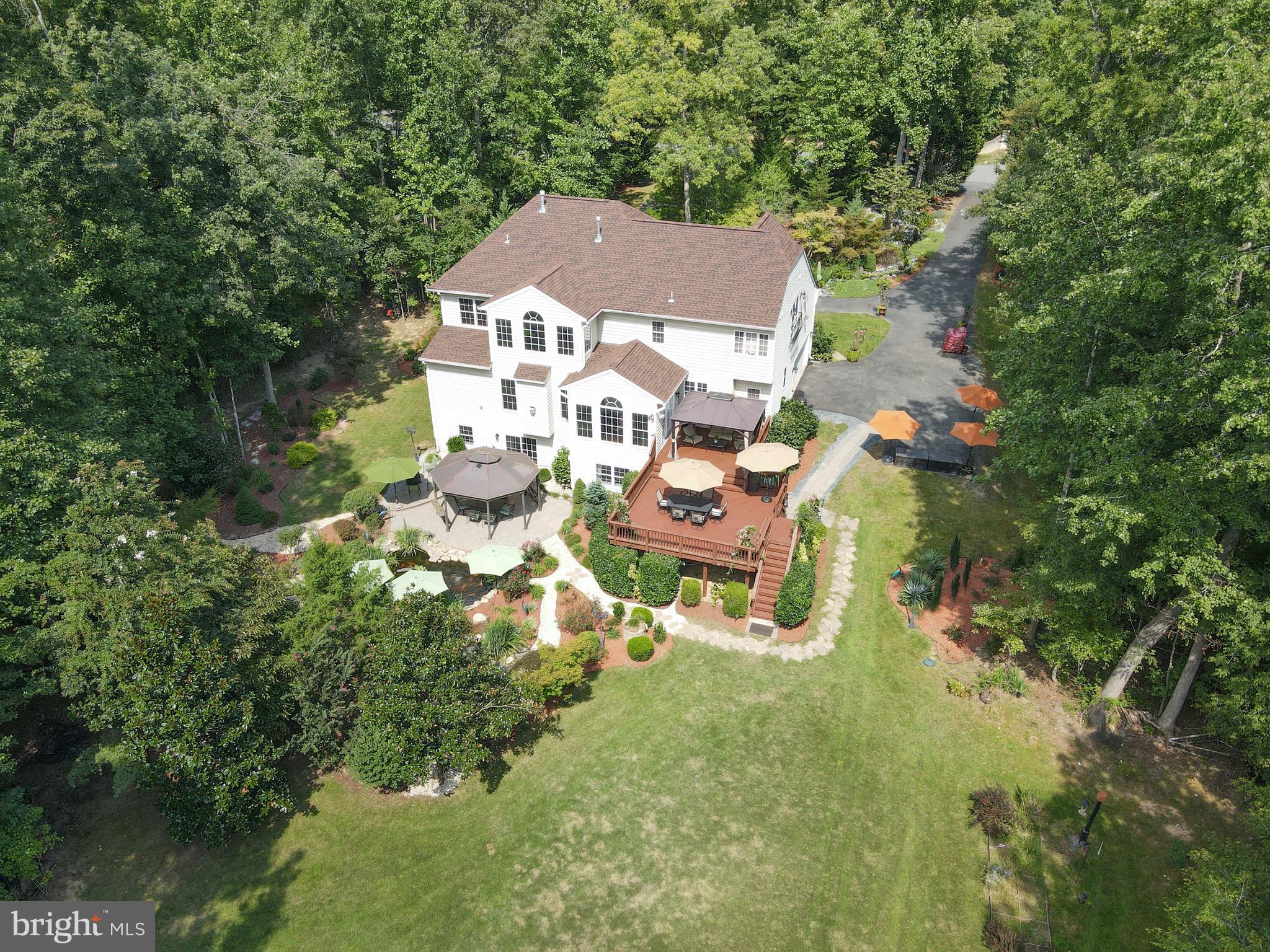 MAGNOLIA WOODS - Residential