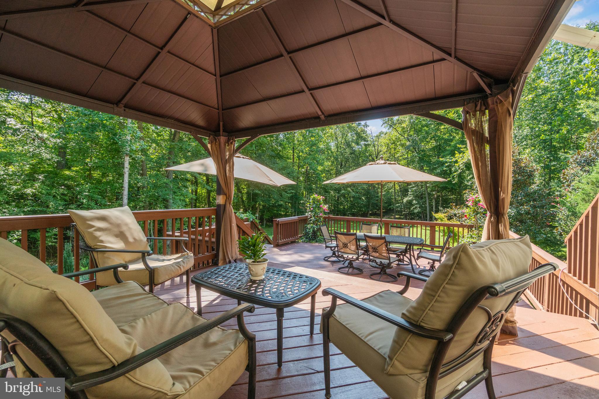 MAGNOLIA WOODS - Residential