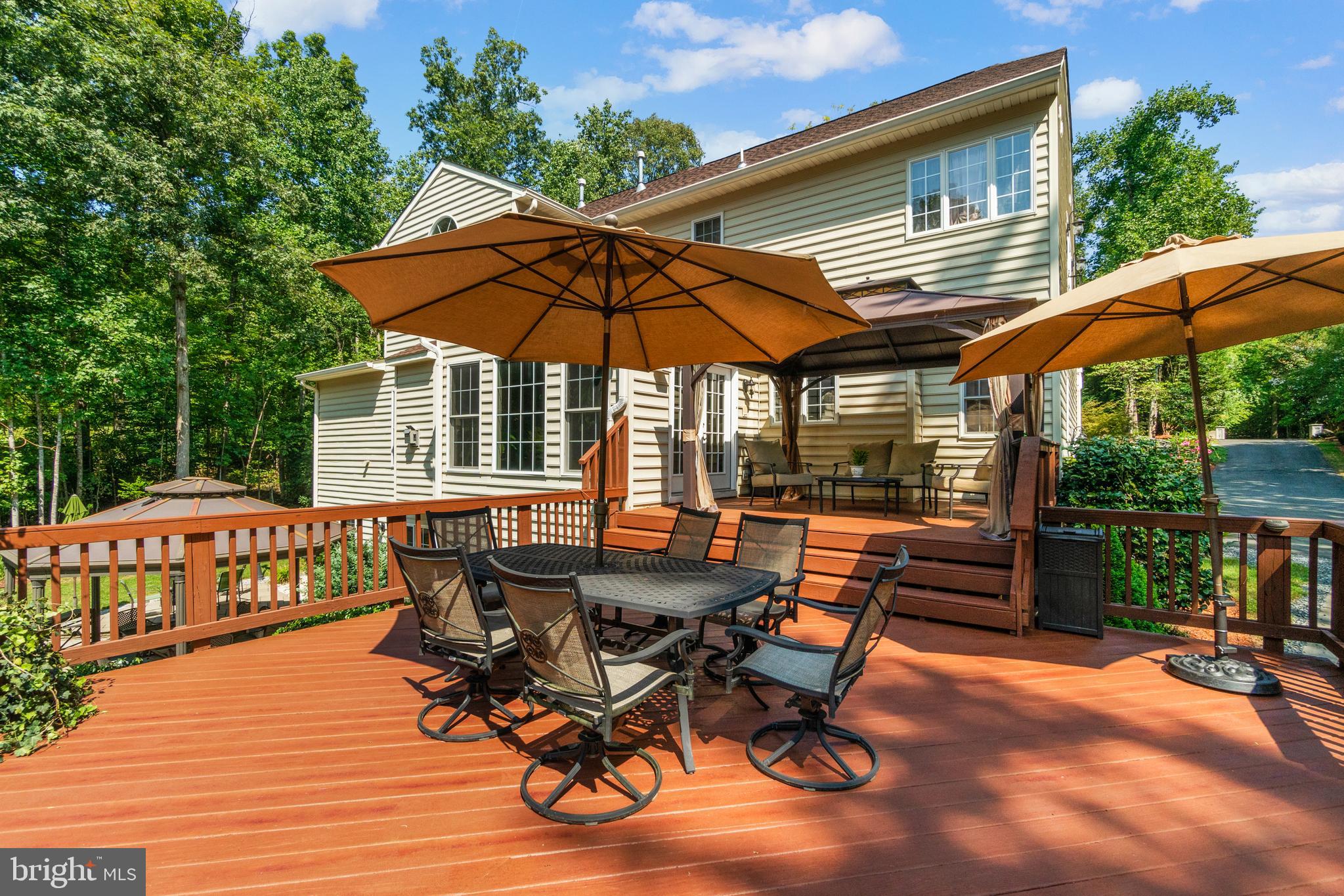 MAGNOLIA WOODS - Residential