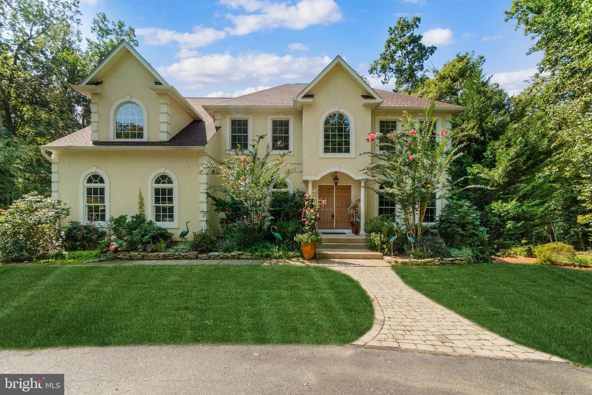 MAGNOLIA WOODS - Residential