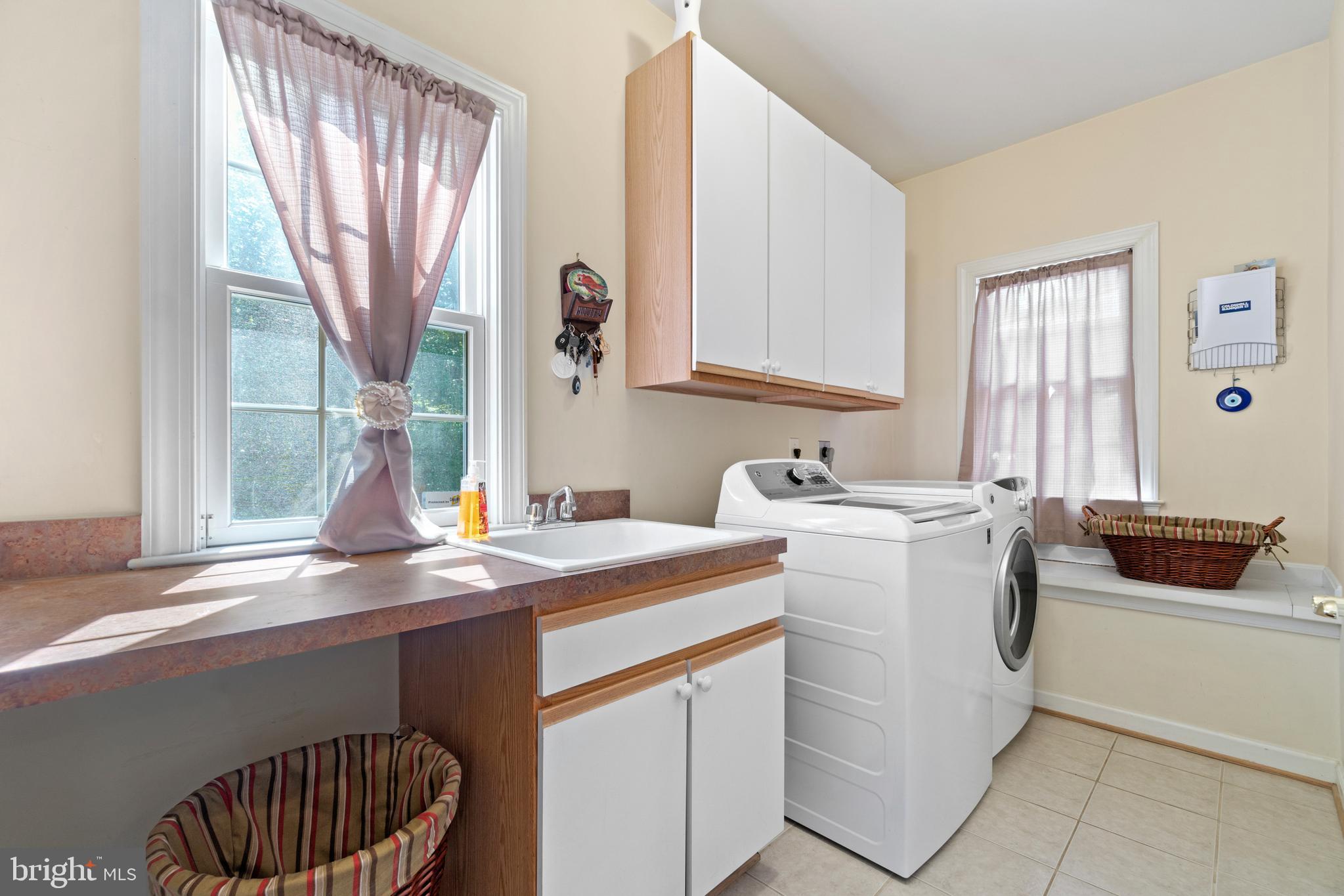 MAGNOLIA WOODS - Residential