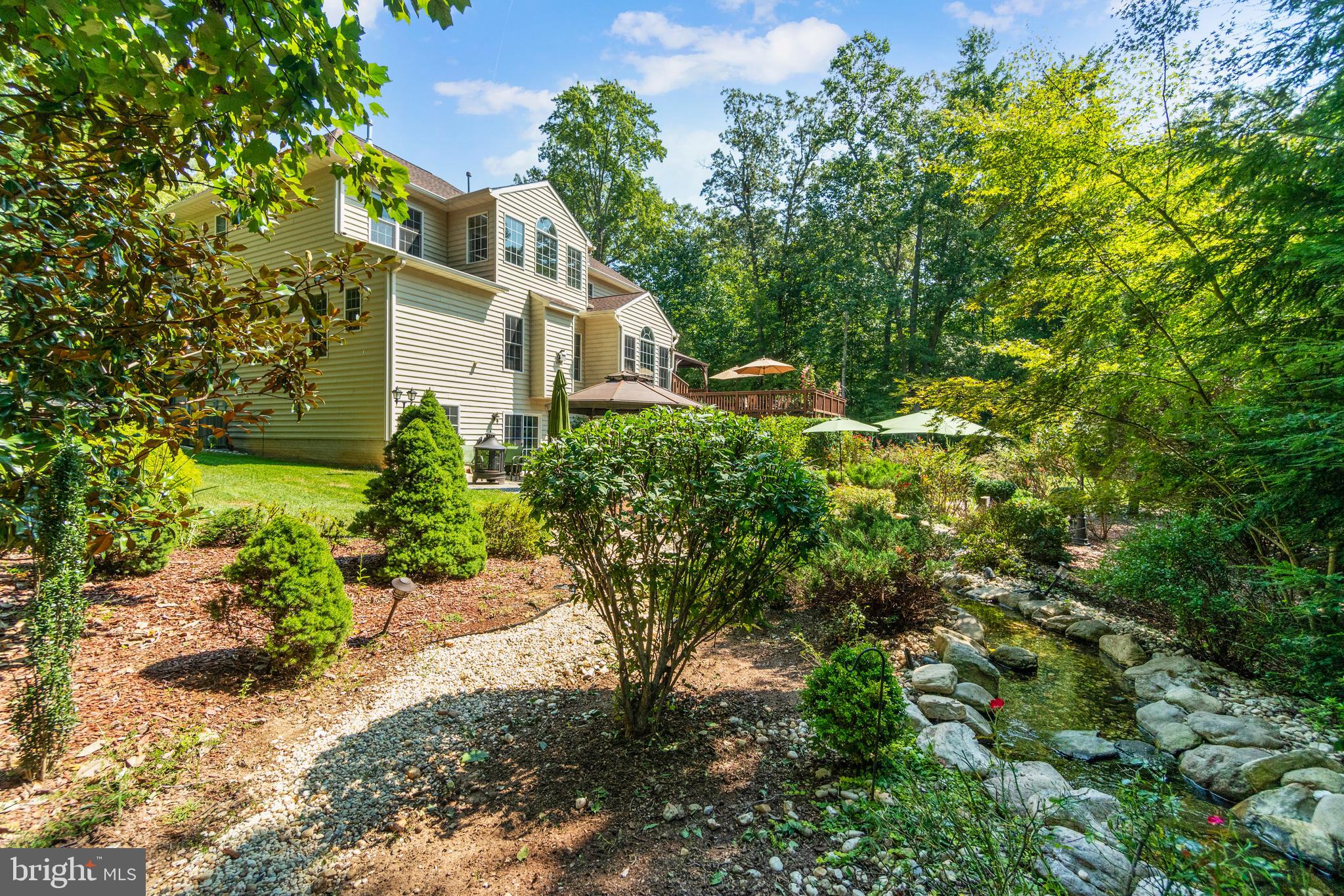 MAGNOLIA WOODS - Residential