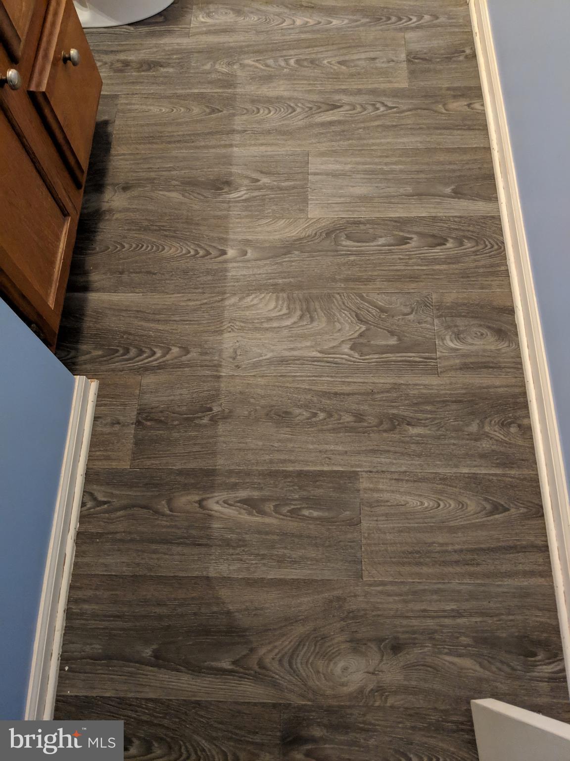 CONSTANT FRIENDSHIP - Residential