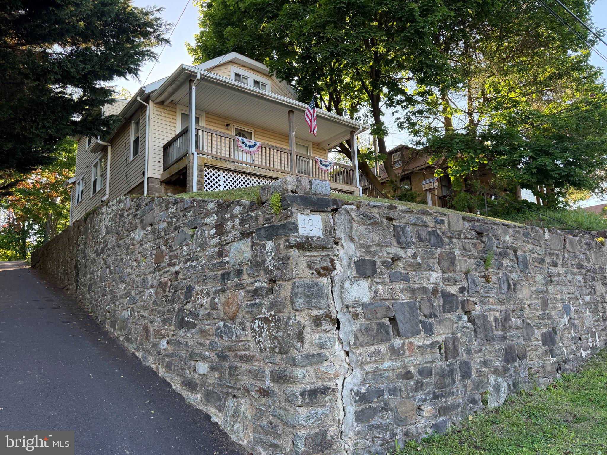 WILLOW GROVE - Residential
