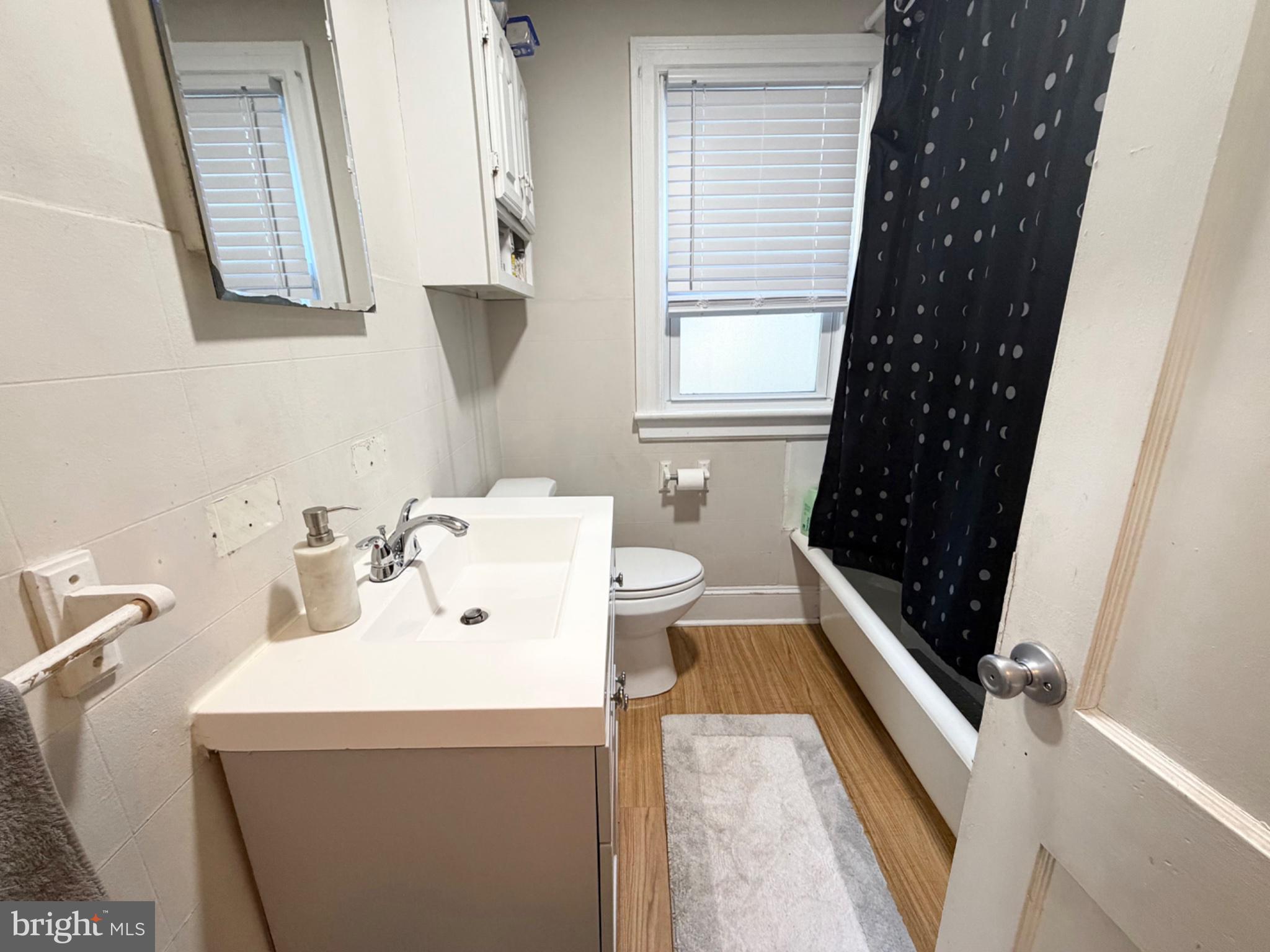 WILLOW GROVE - Residential