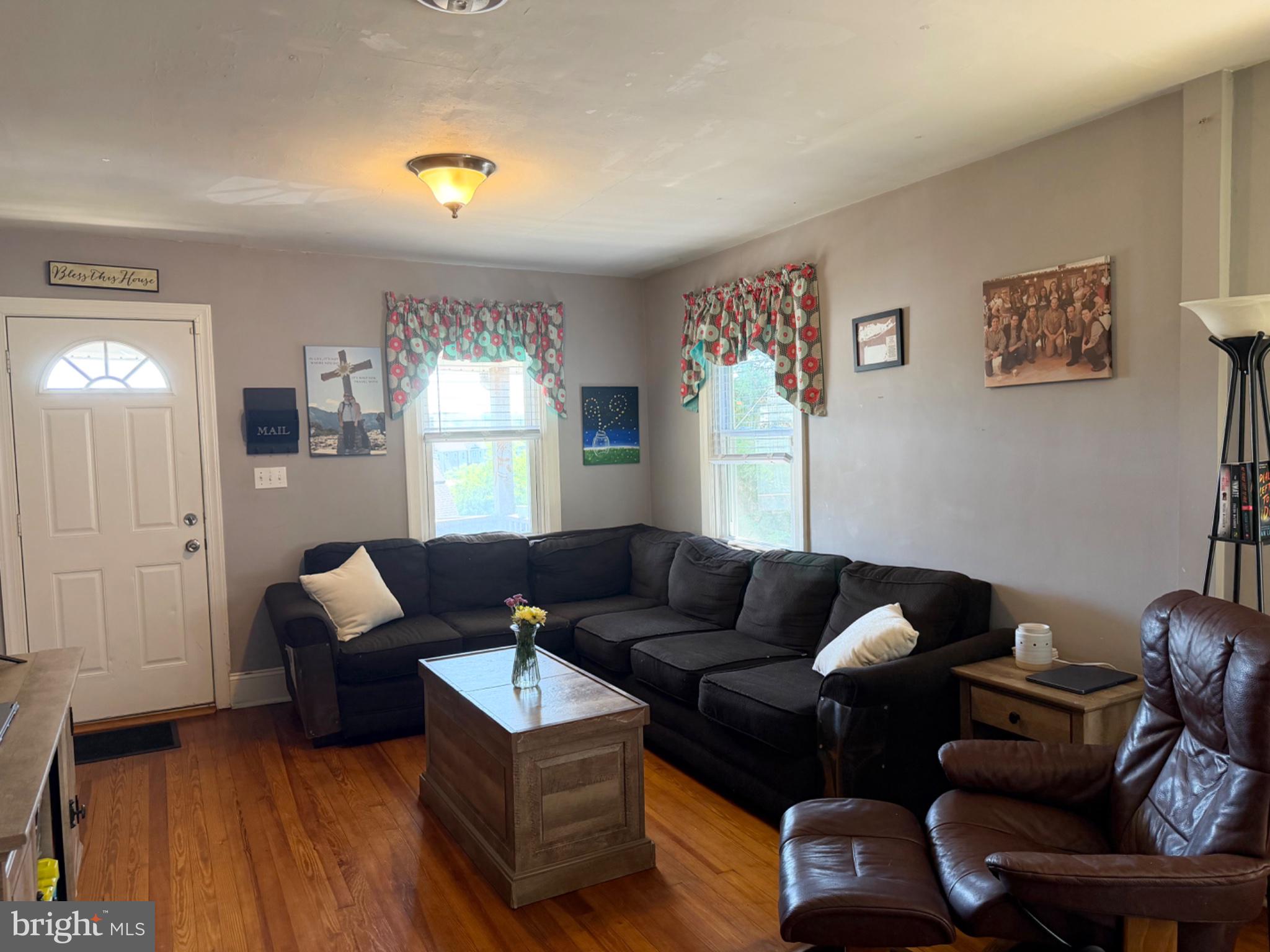 WILLOW GROVE - Residential