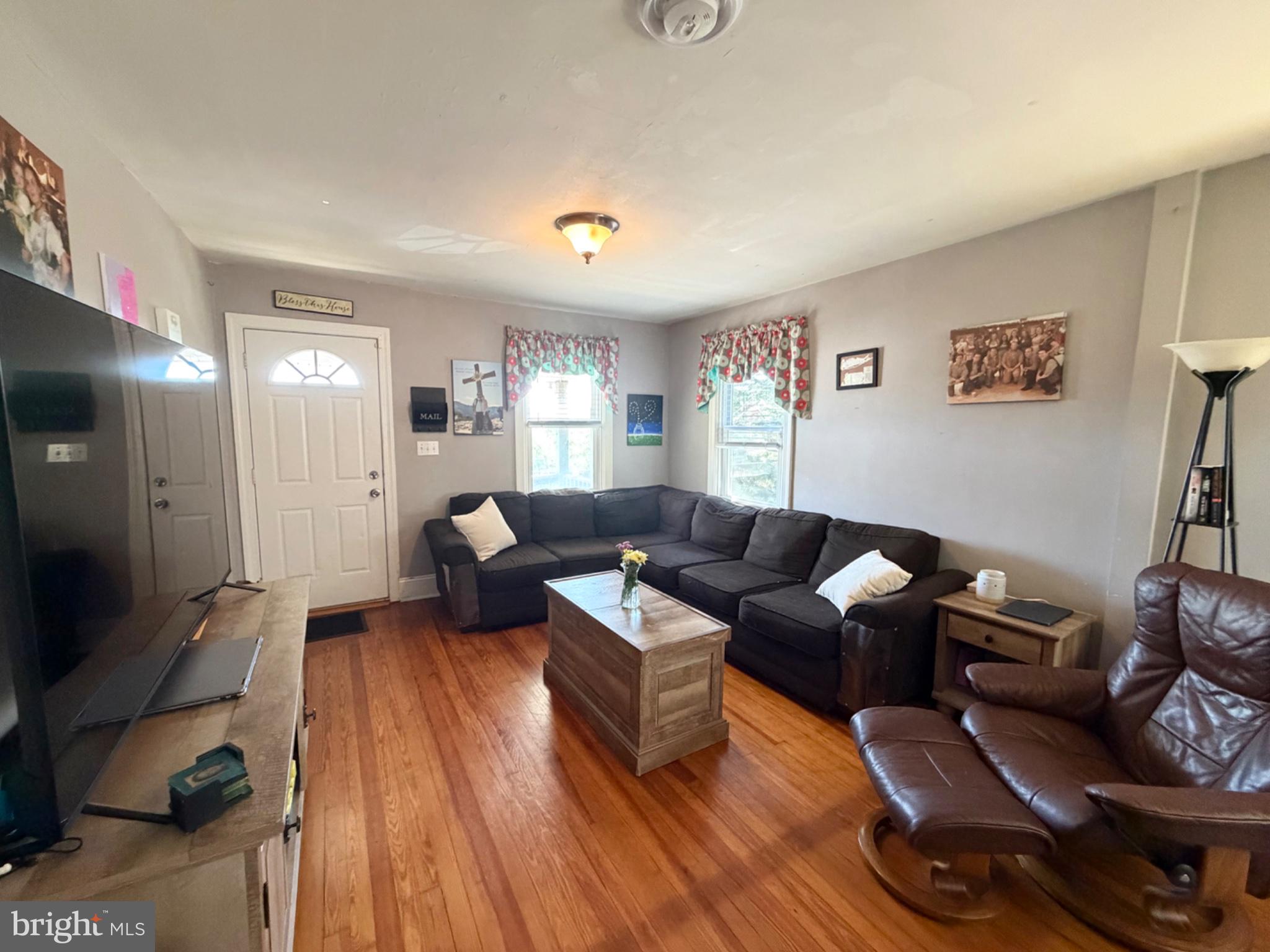 WILLOW GROVE - Residential