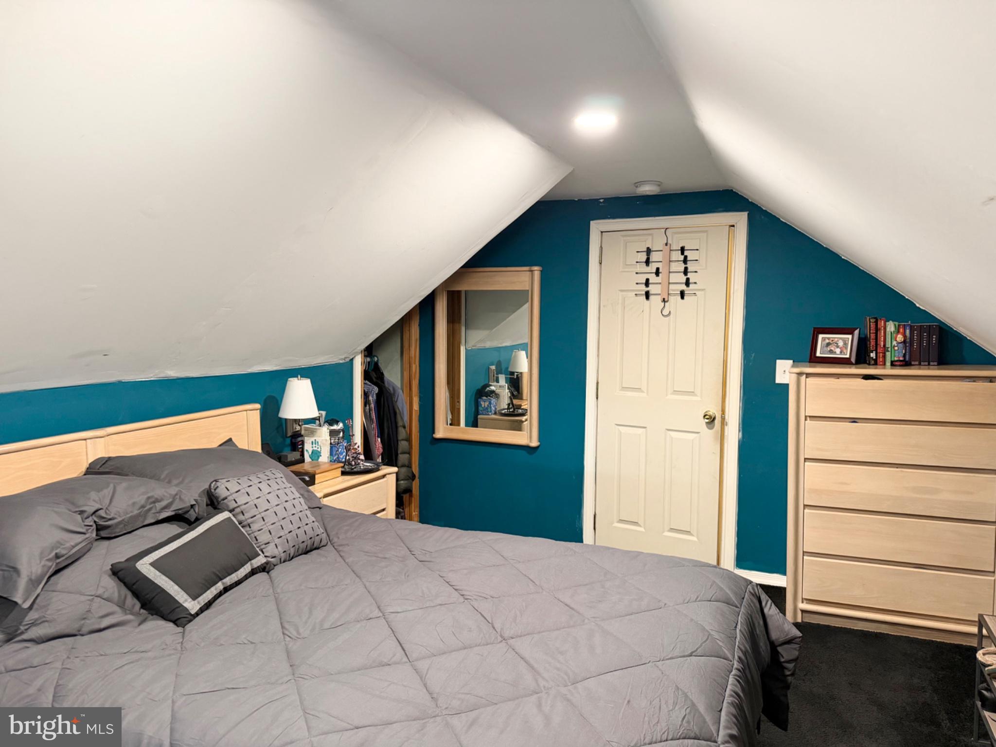 WILLOW GROVE - Residential