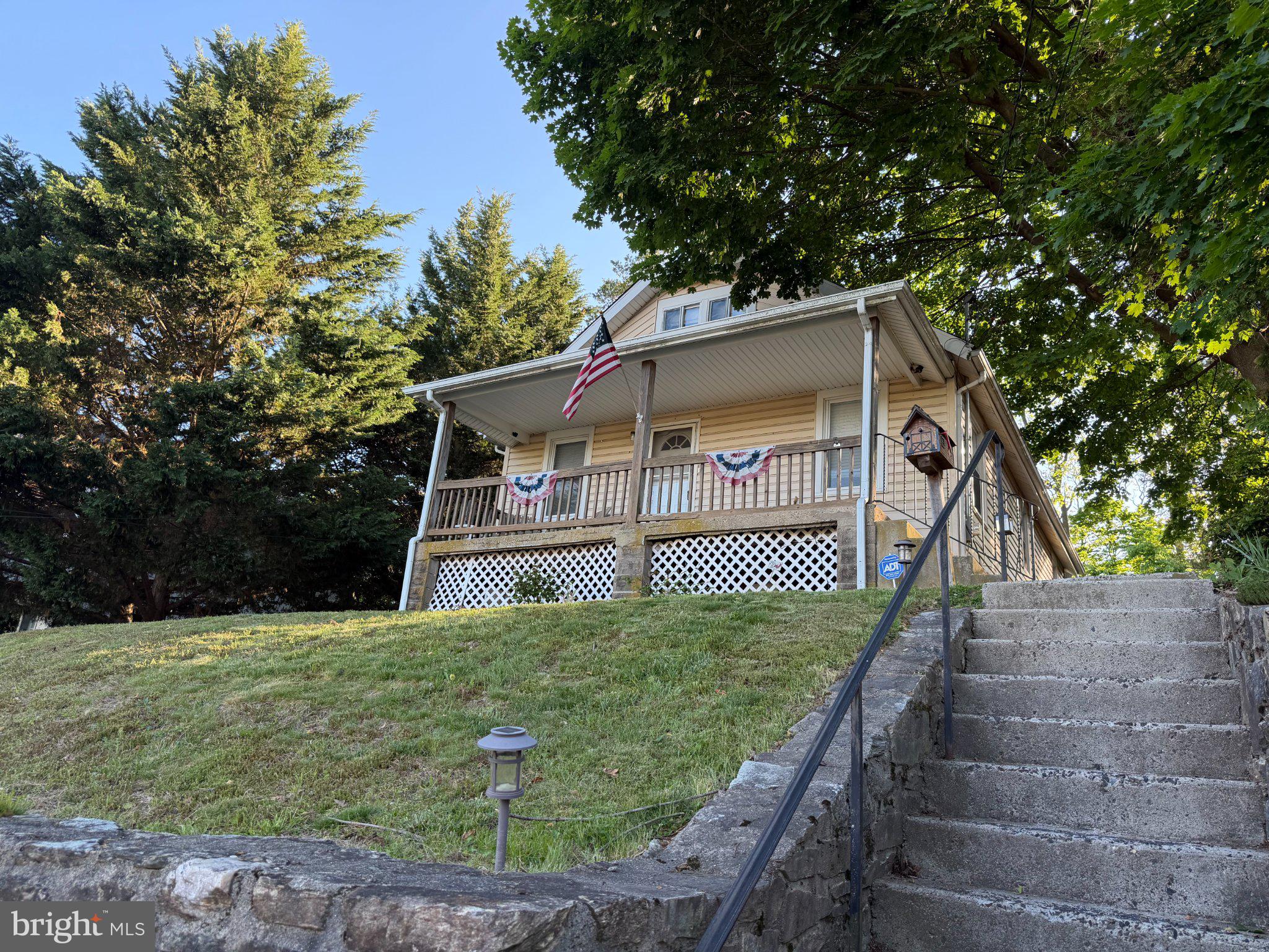 WILLOW GROVE - Residential