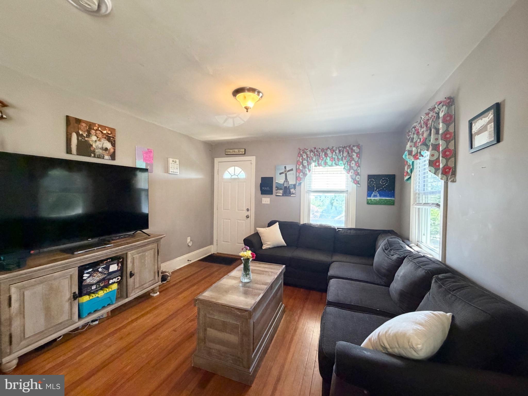WILLOW GROVE - Residential