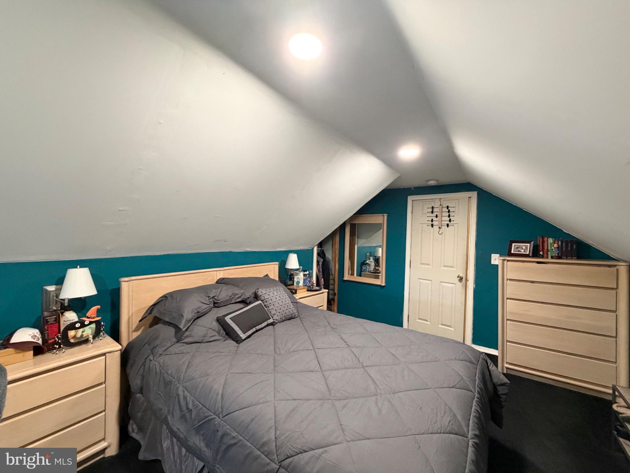 WILLOW GROVE - Residential