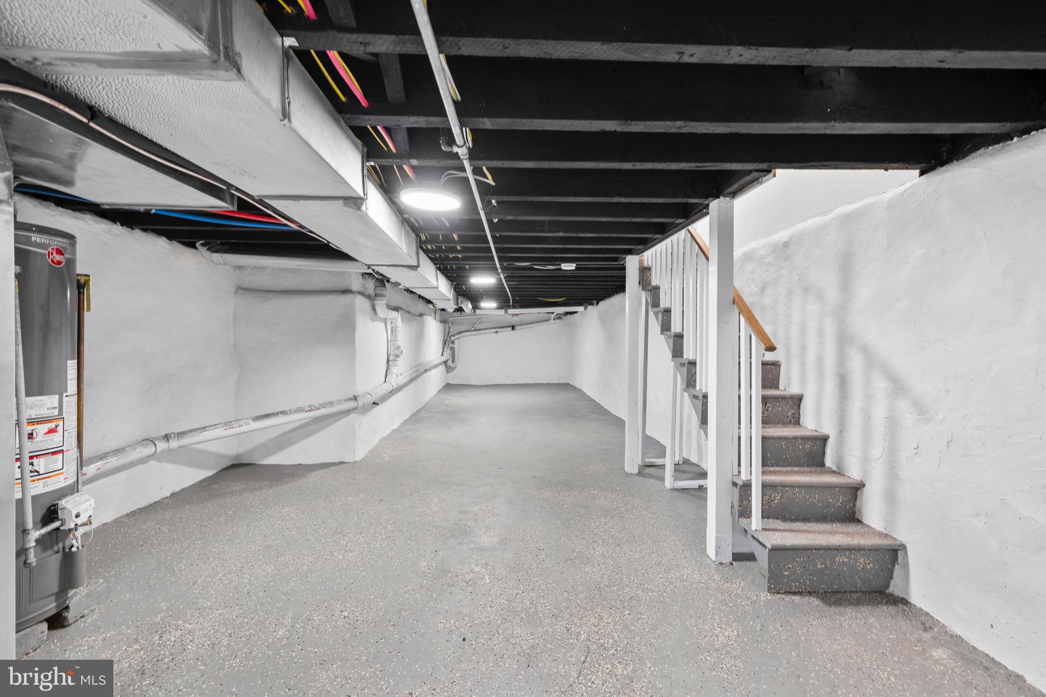 YORKTOWN - Residential