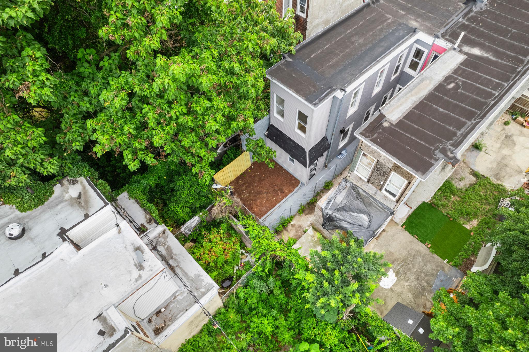 YORKTOWN - Residential