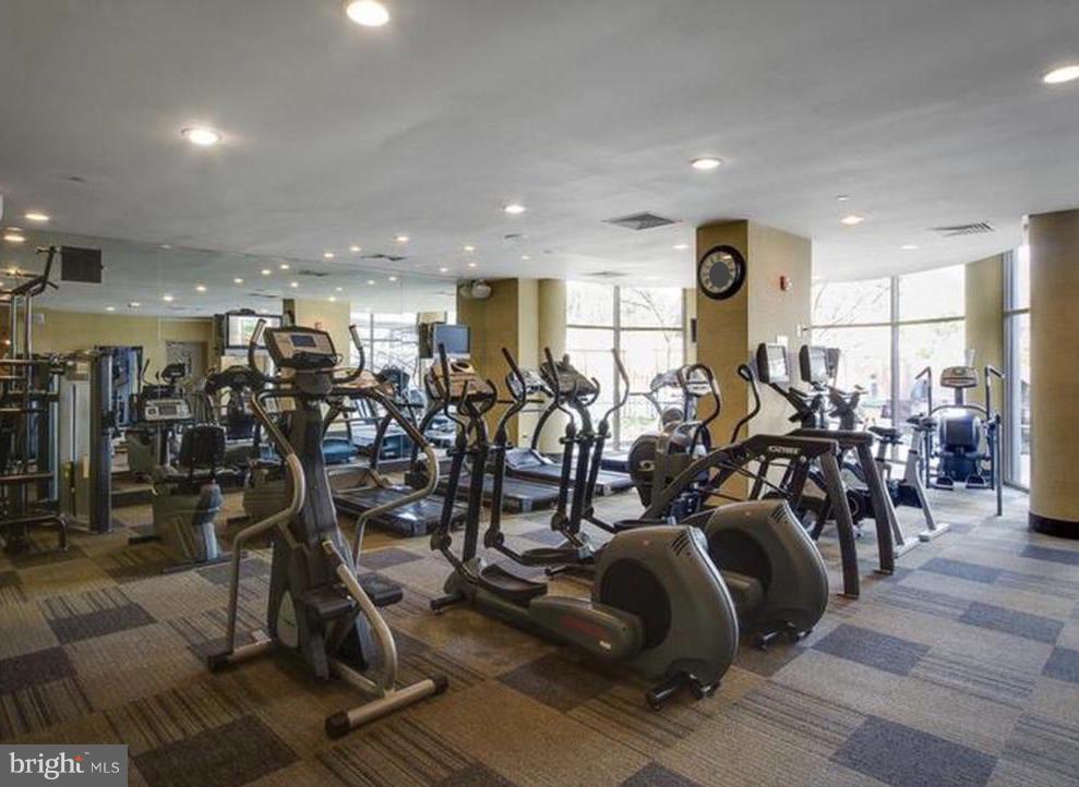 GROSVENOR PARK - Residential