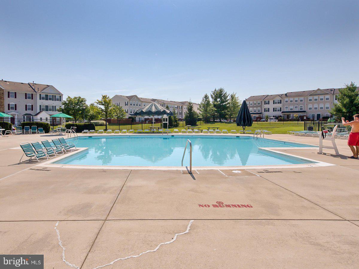 WELLINGTON TRACE - Residential