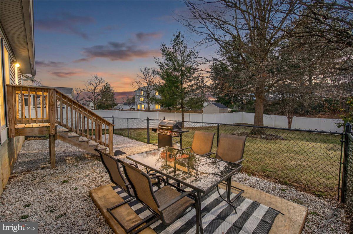 WELLINGTON TRACE - Residential