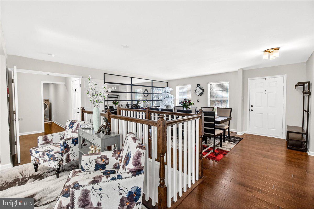 WELLINGTON TRACE - Residential