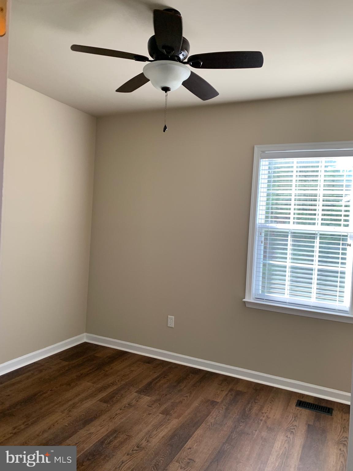 WHISPERING HILLS - Residential