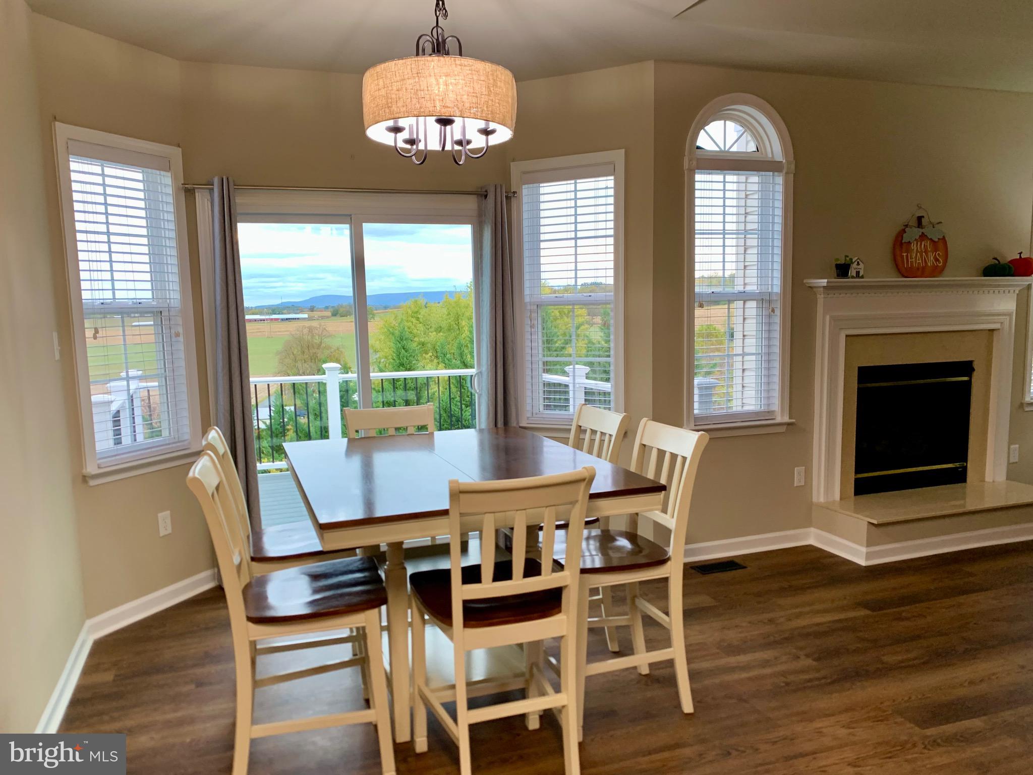 WHISPERING HILLS - Residential