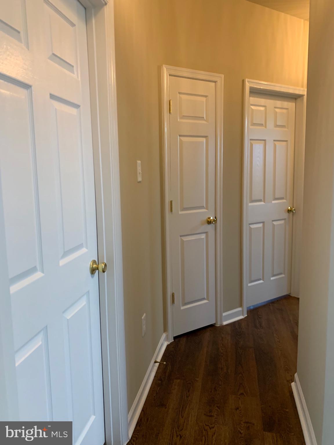 WHISPERING HILLS - Residential