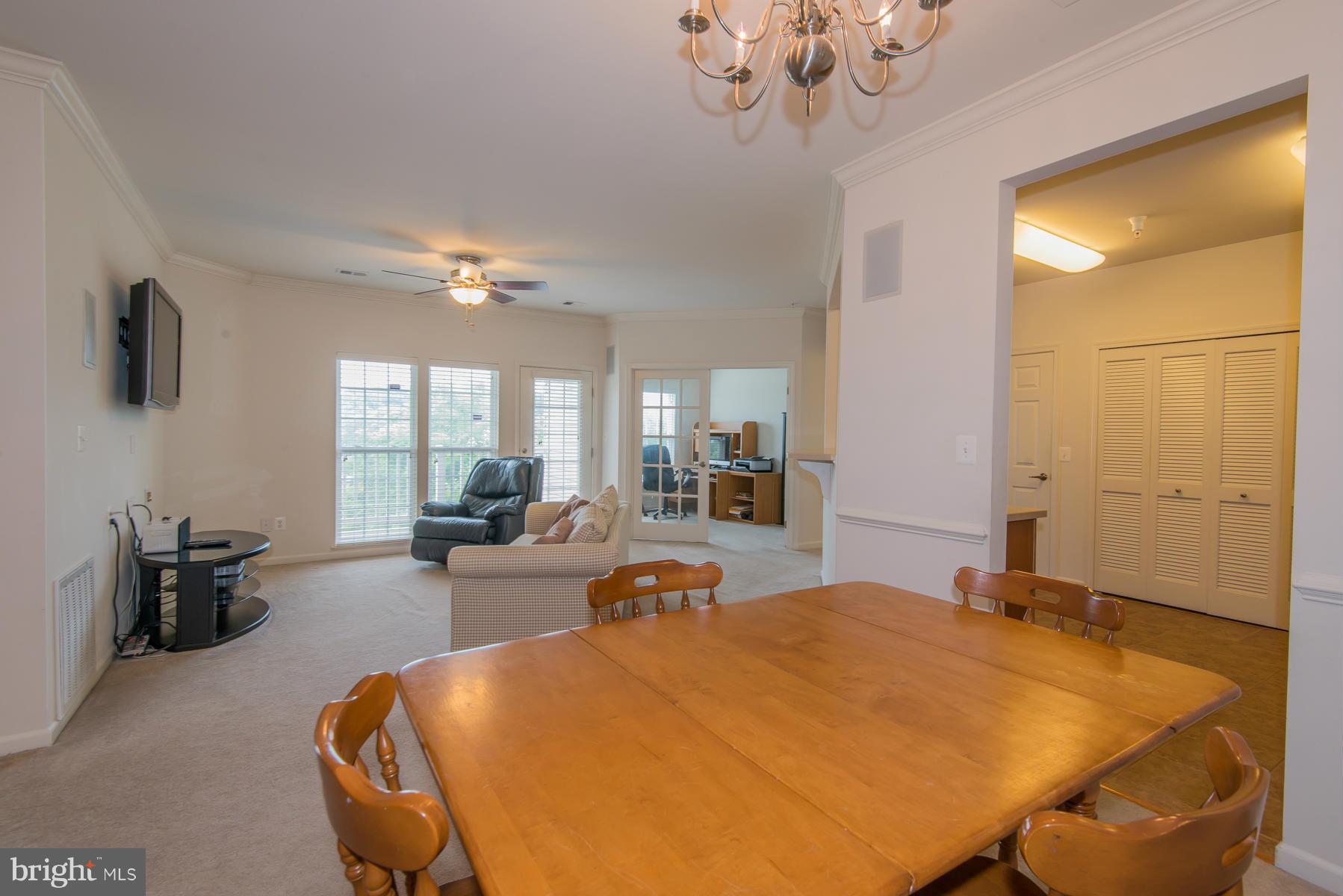 ELKRIDGE CROSSING - Residential