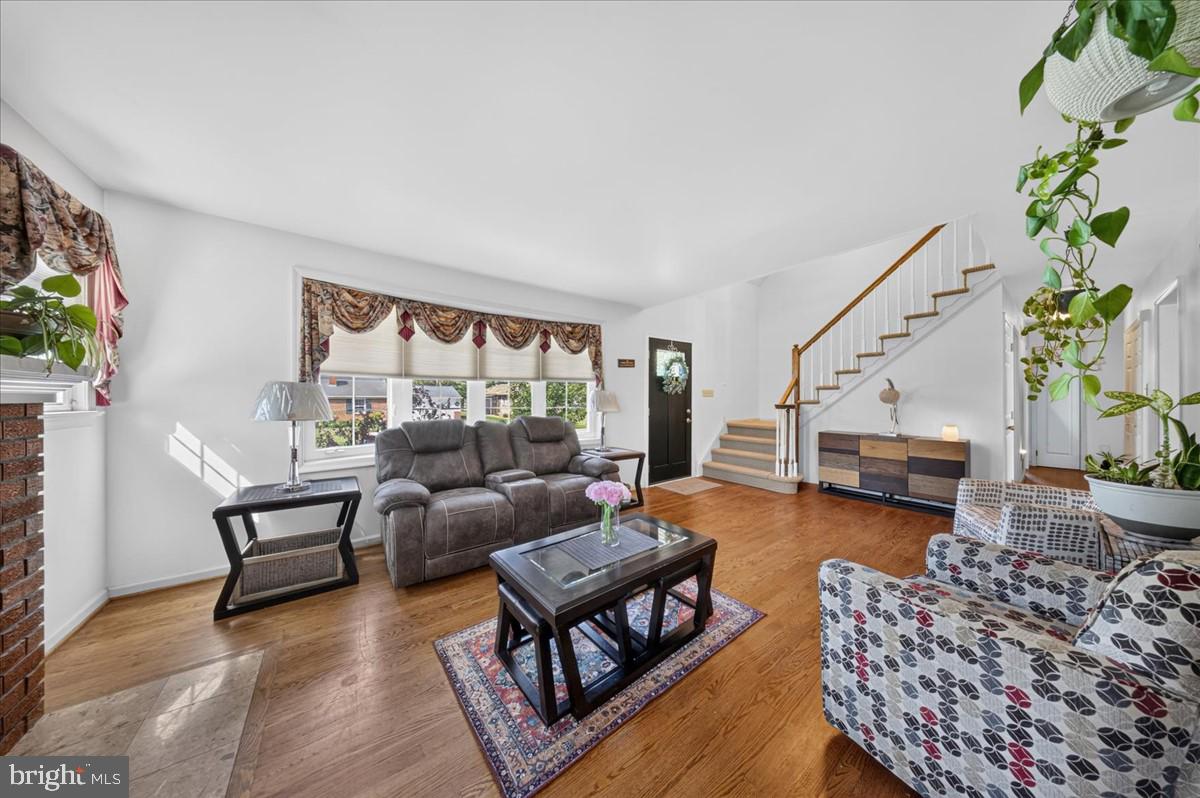 123 STUYVESANT AVENUE