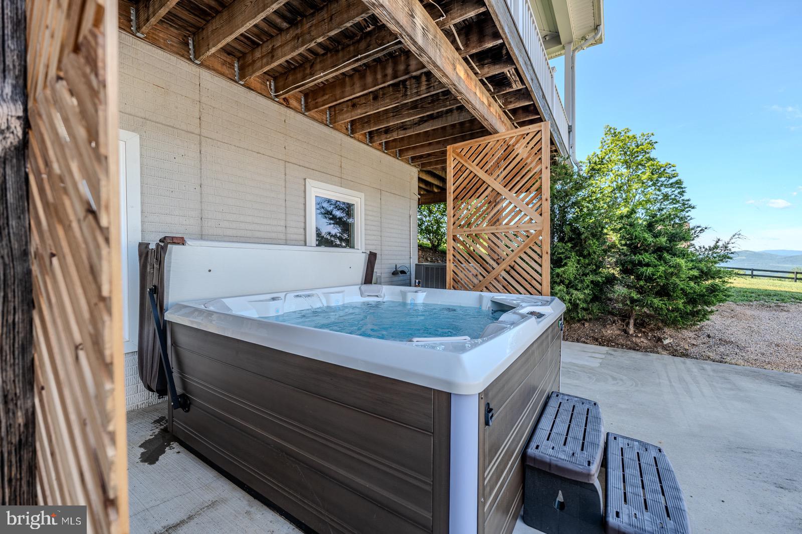 ORCHARD VIEW ESTATES - Residential