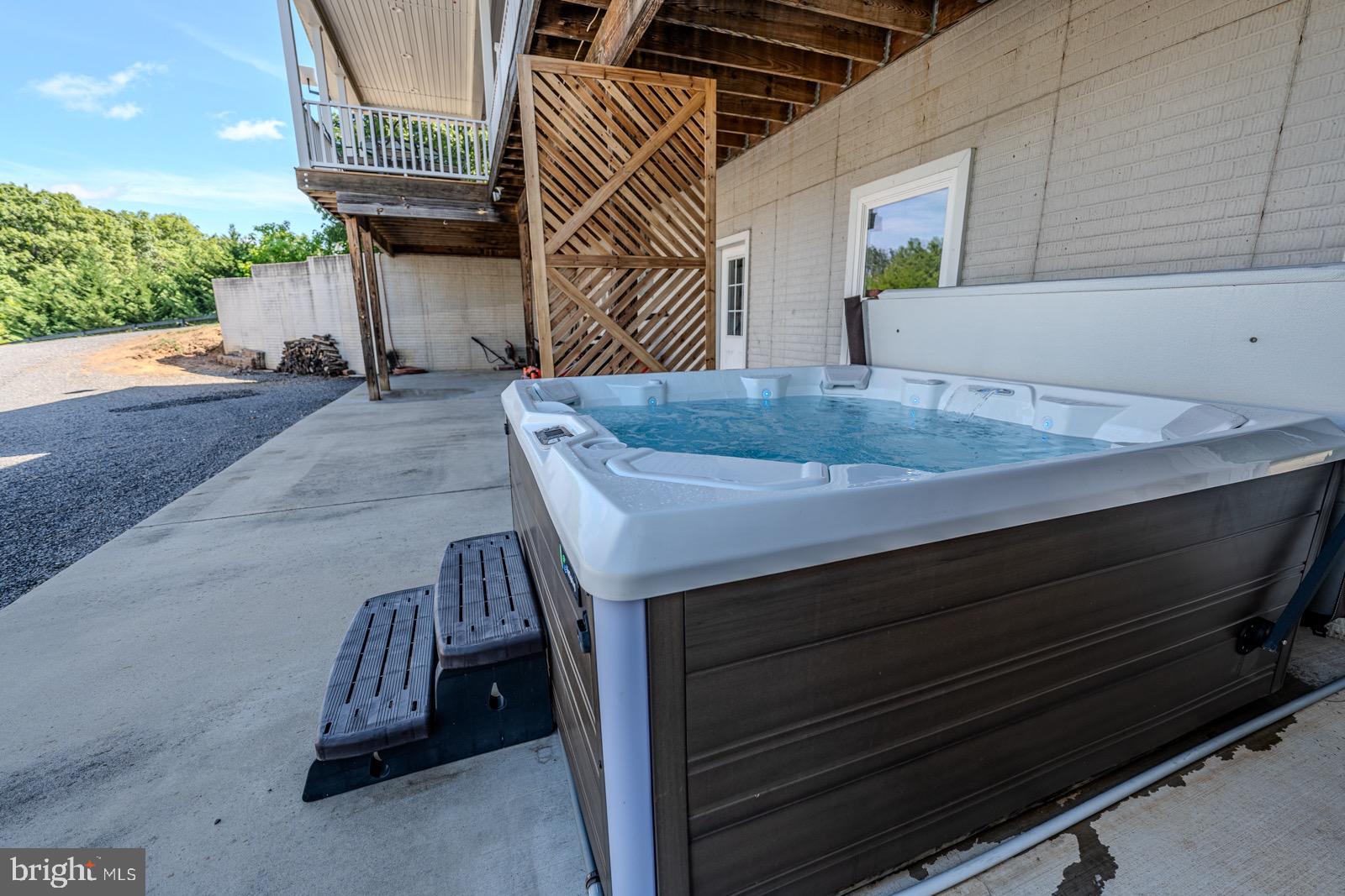 ORCHARD VIEW ESTATES - Residential