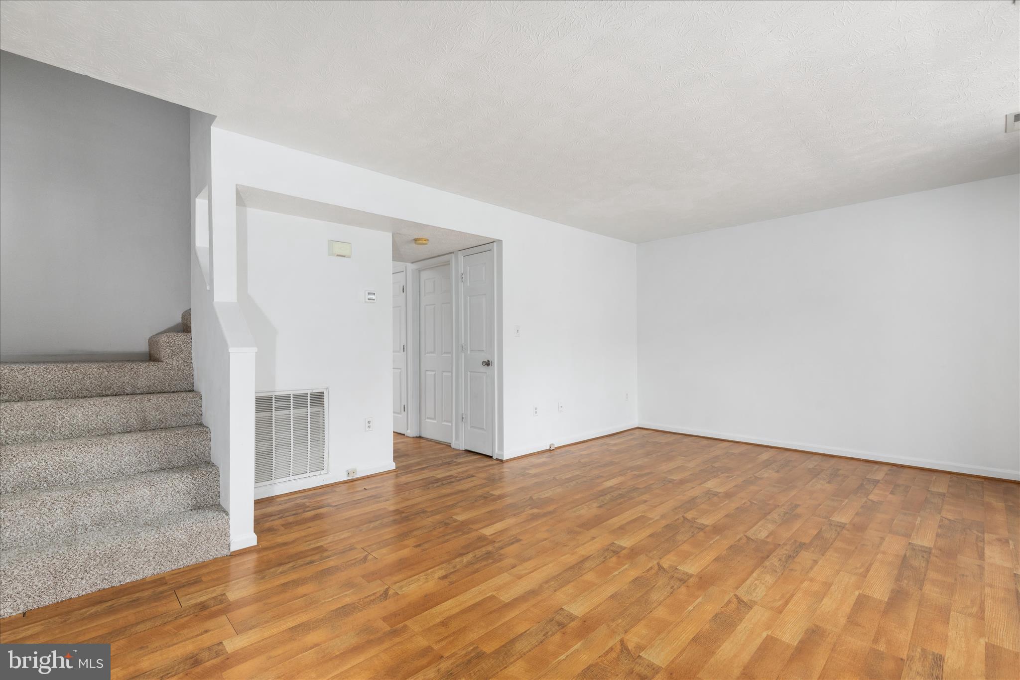MUSSELMAN SQUARE - Residential