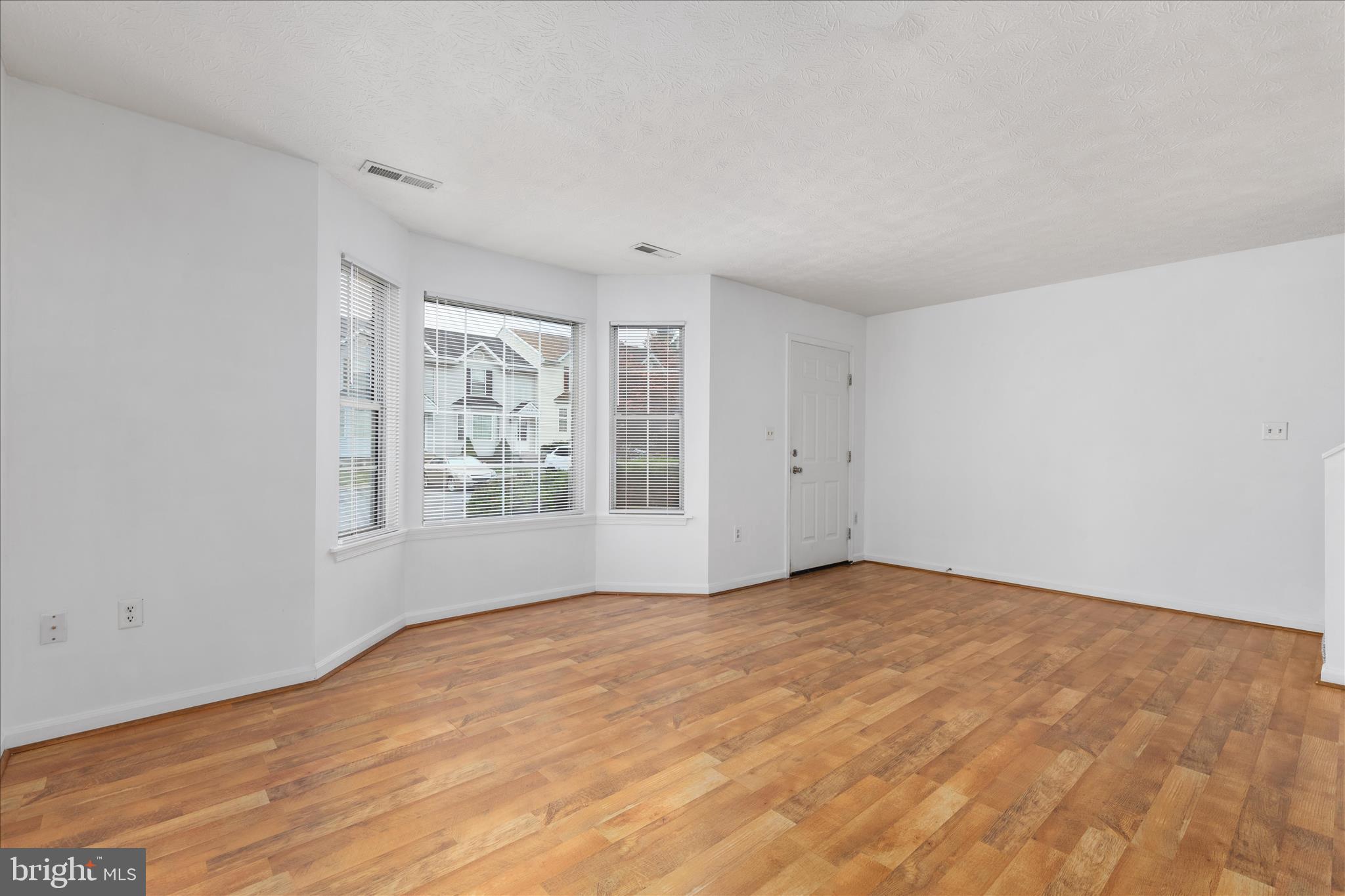 MUSSELMAN SQUARE - Residential