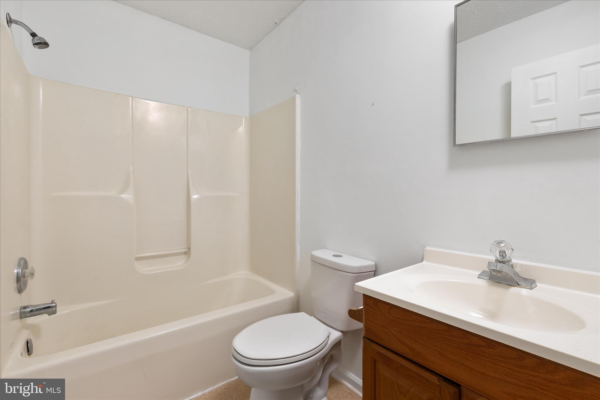 MUSSELMAN SQUARE - Residential