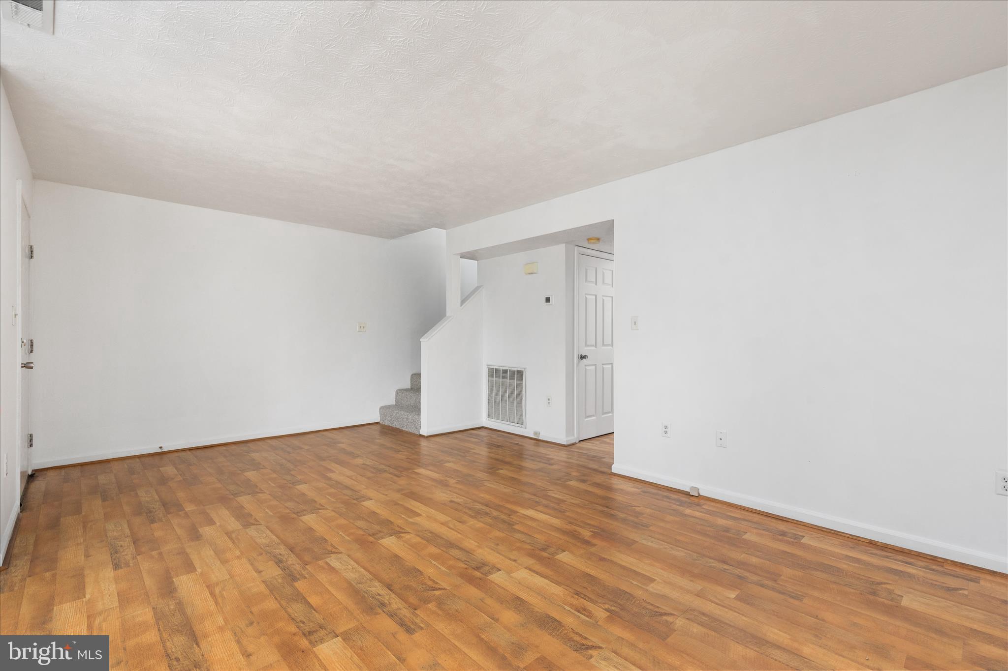 MUSSELMAN SQUARE - Residential