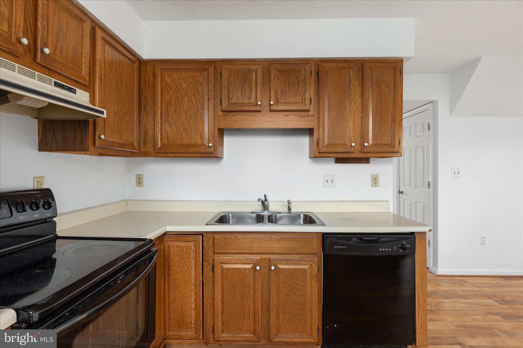 MUSSELMAN SQUARE - Residential