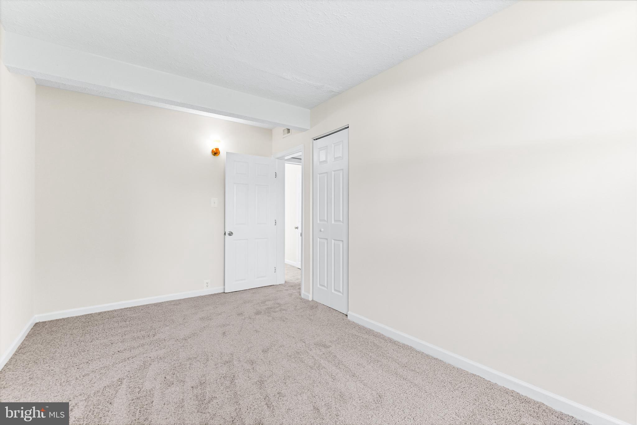 SWAN MEADOWS - Residential