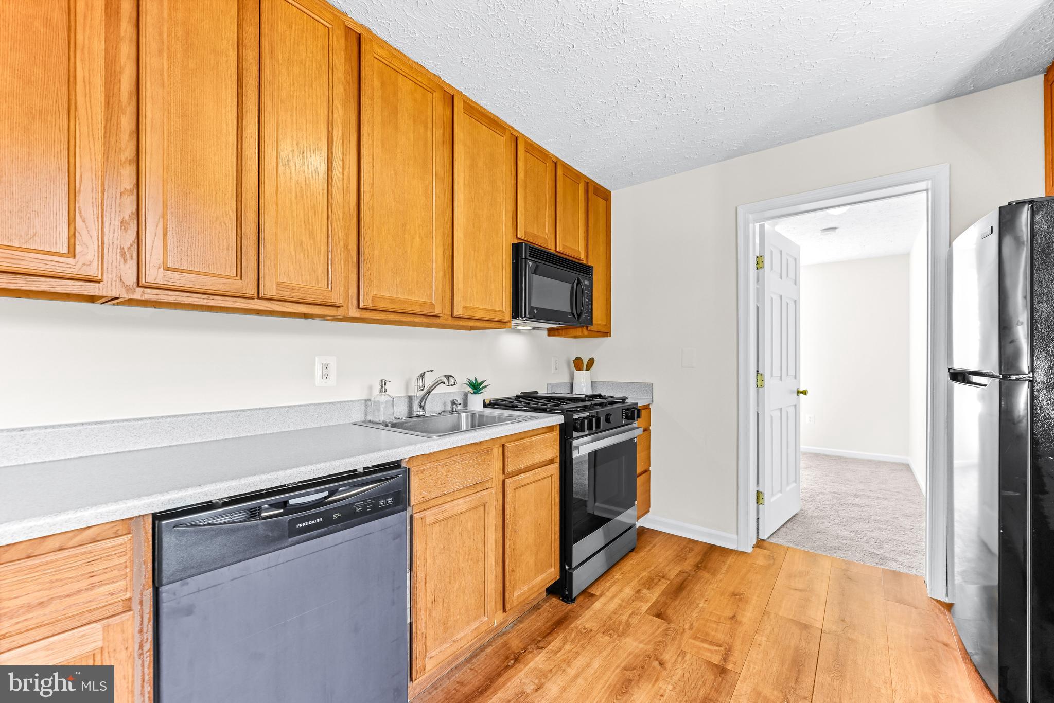 SWAN MEADOWS - Residential