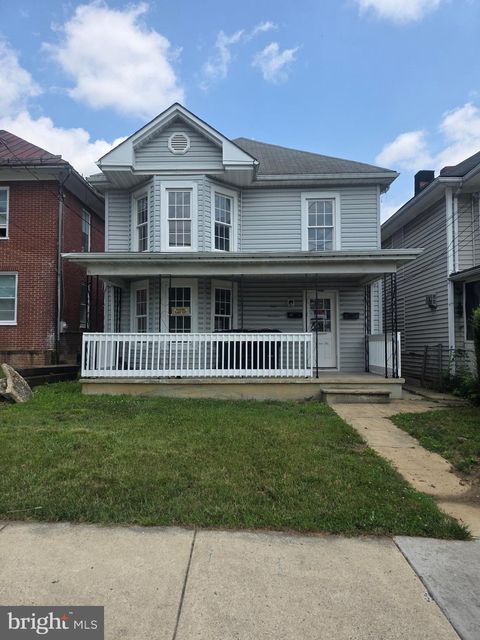 Multifamily For Sale - 384 National Avenue<br/> WINCHESTER, VA 22601