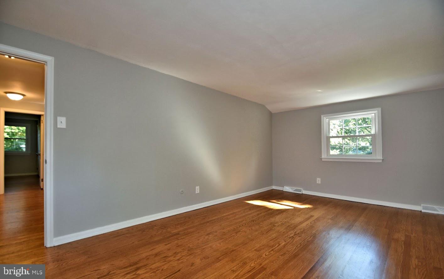 MONTGOMERY WOODS - Residential